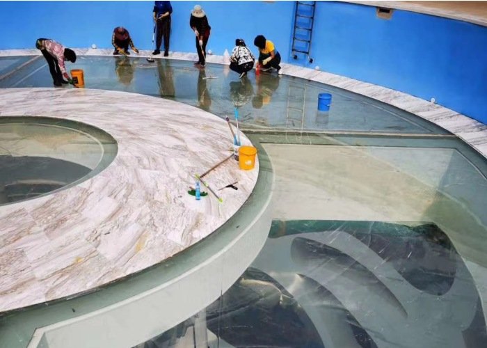 Maintenance and Care for Glass Pools