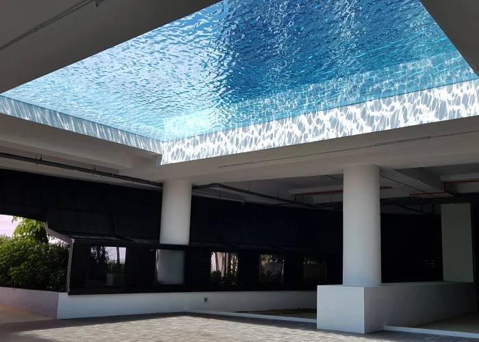 glass acrylic pools